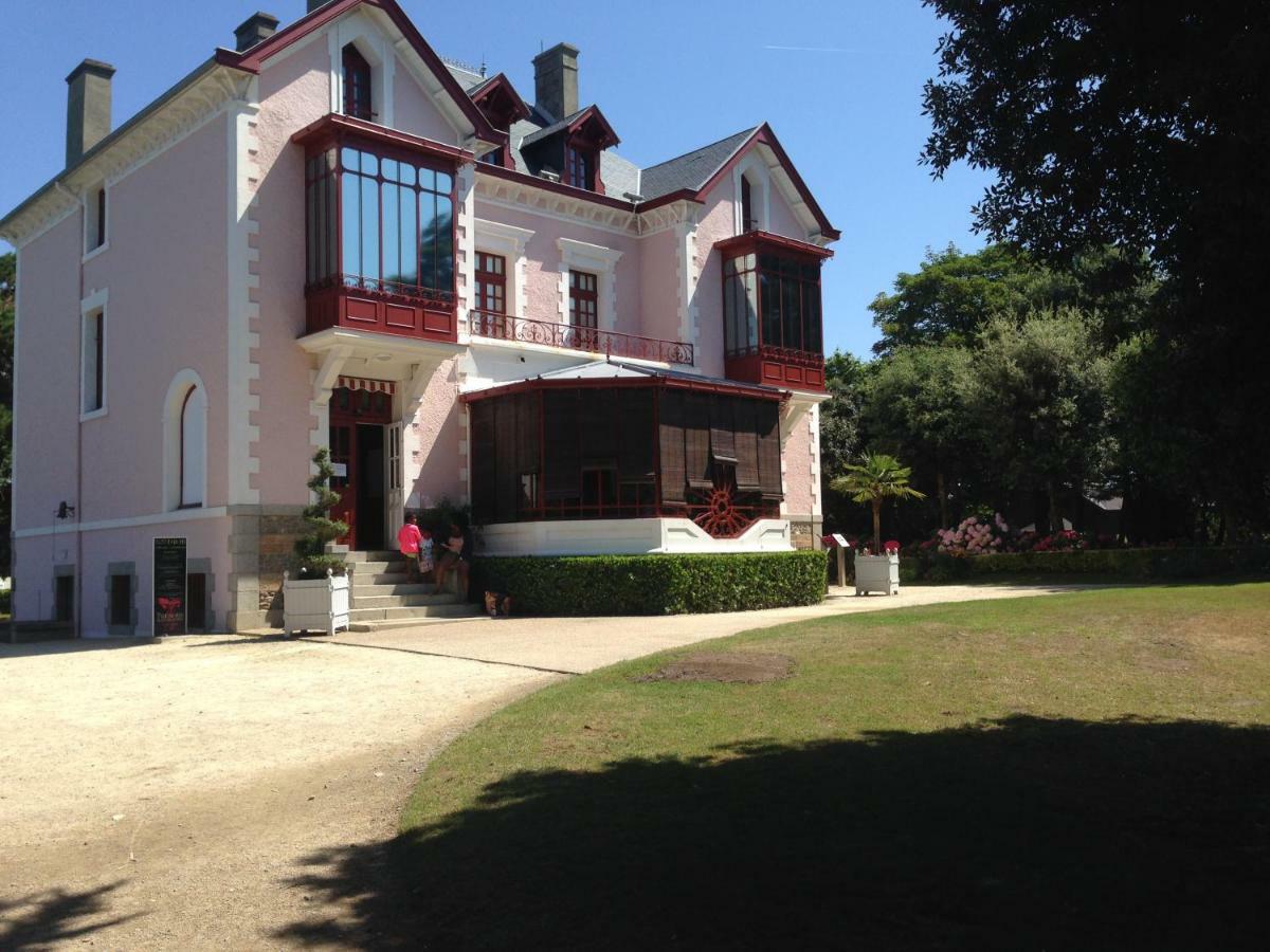 Le Platgousset Daire Granville Dış mekan fotoğraf